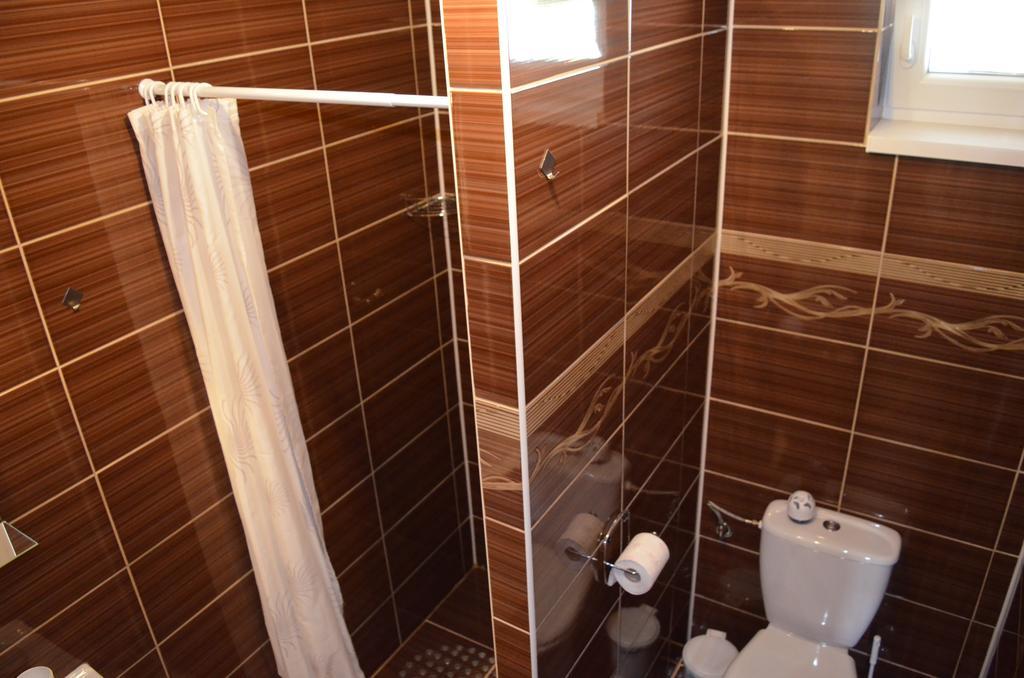 Belany Studios Veľký Meder Esterno foto